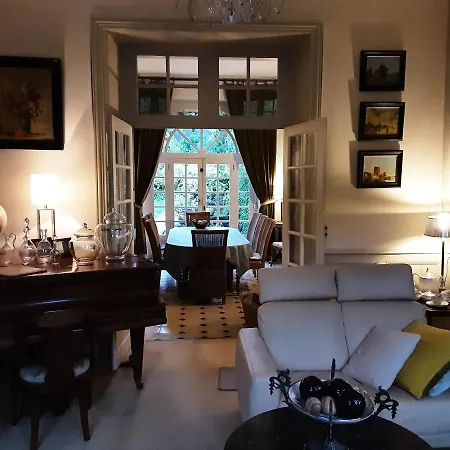 Huize Carmelites * Fumay