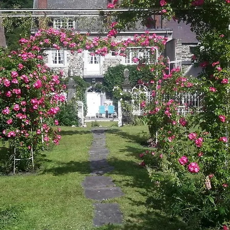 Huize Carmelites * Fumay