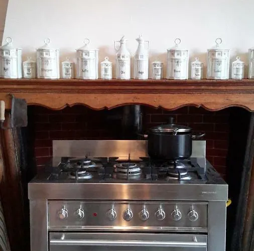 Huize Carmelites * Fumay